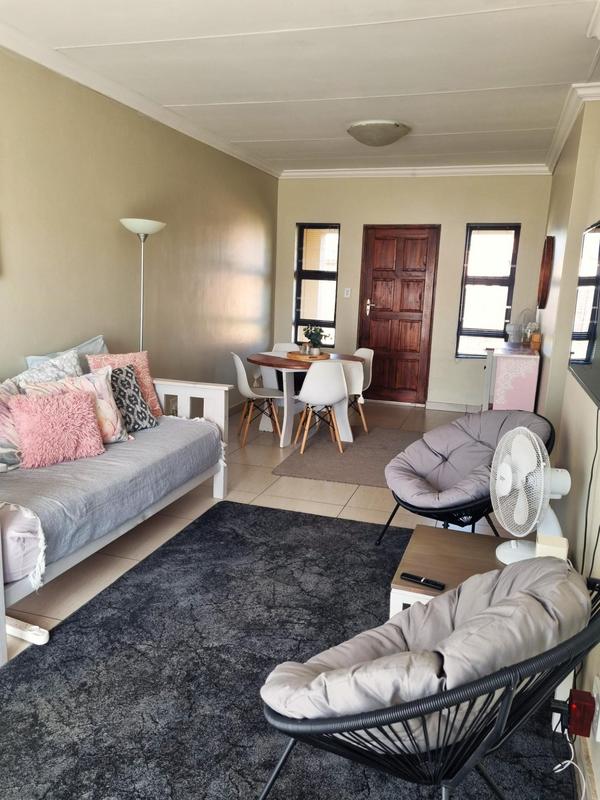 2 Bedroom Property for Sale in Van Der Hoff Park North West